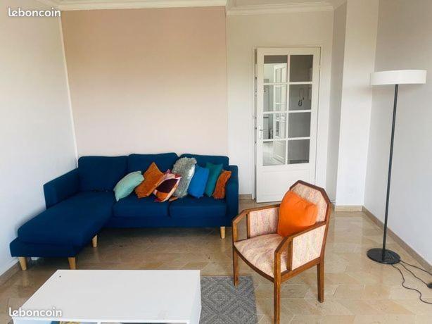 Chambre Privee - Place Verdun Тур Экстерьер фото